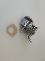  - Benzinepomp DS vanaf 1966, met hendel