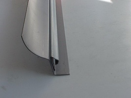 2CV onderdelen - Motorkapscharnier met reparatiedeel schutbord