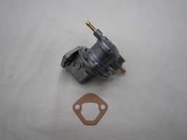 AMI 6  /  AMI 8 Onderdelen - benzinepomp 2cv,Dyane,Mehari,Ami 8